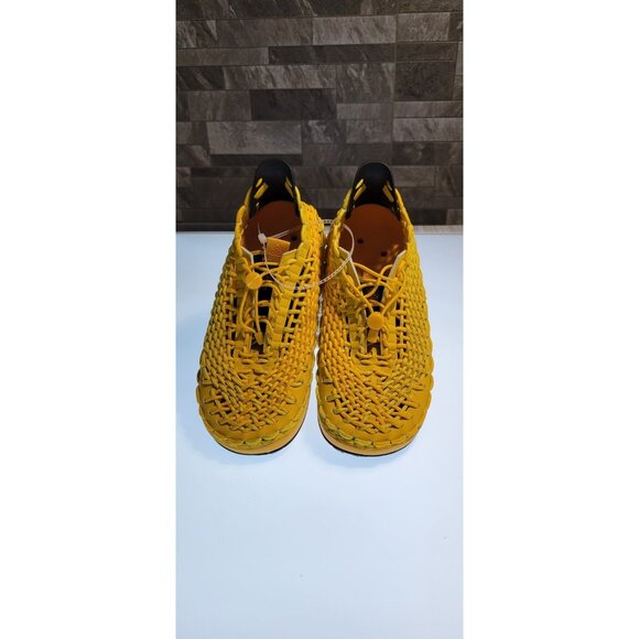 Nike ACG WaterCat+ CZ0931-700 Vivid Sulfur/University Gold Sz 8 - Picture 1 of 8